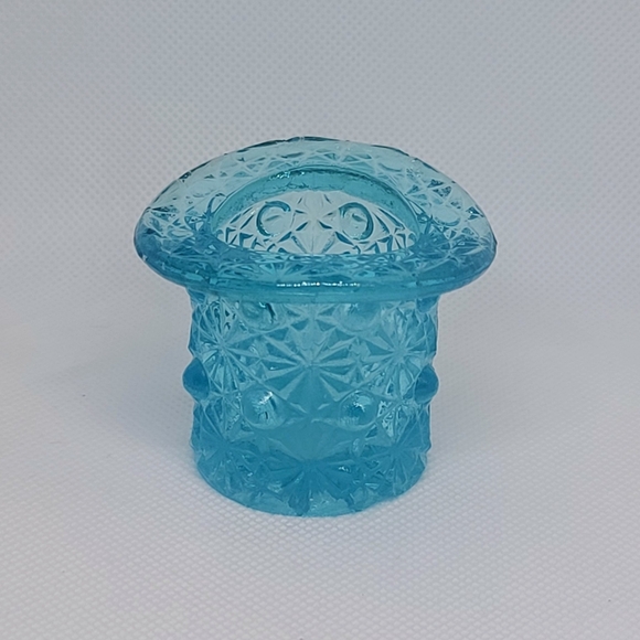 Fenton Art Glass Light Blue Daisy and Button Top Hat Toothpick Holder - Picture 1 of 6